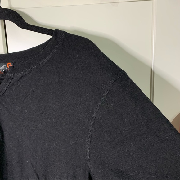 Men’s G by Guess V-Cut T-Shirt - Picture 4 of 11